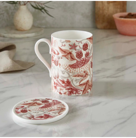 Morris & Co Mugg & Coaster Set 0.34L Strawberry Thief Madder